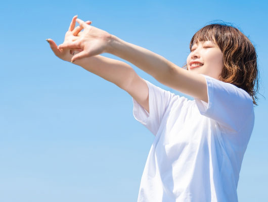 メリットを示す女性イメージ