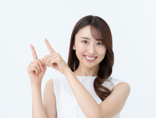 おすすめする女性イメージ